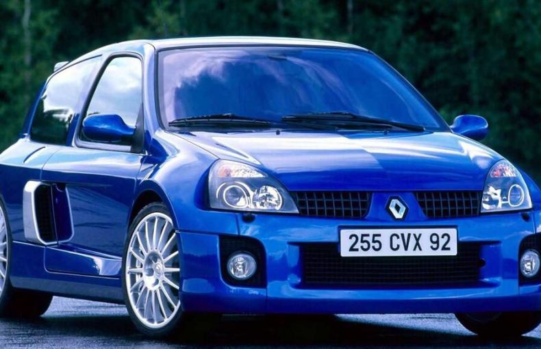 Renault Clio Car: The Evolution of a French Icon